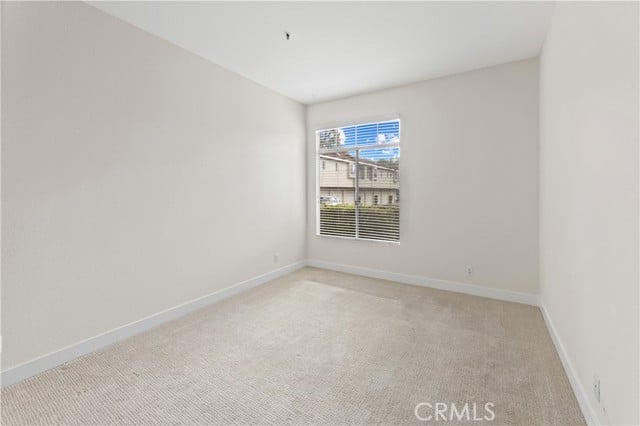 77 Sandpiper Ln