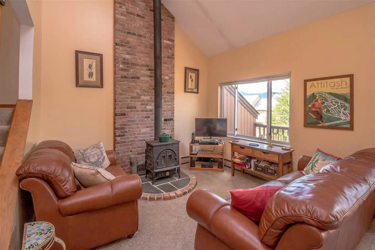 7 Attitash Woods Rd