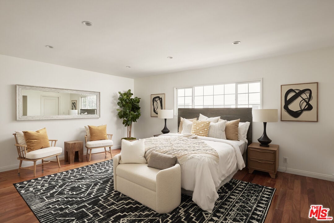 8963 Burton Way Unit: 104