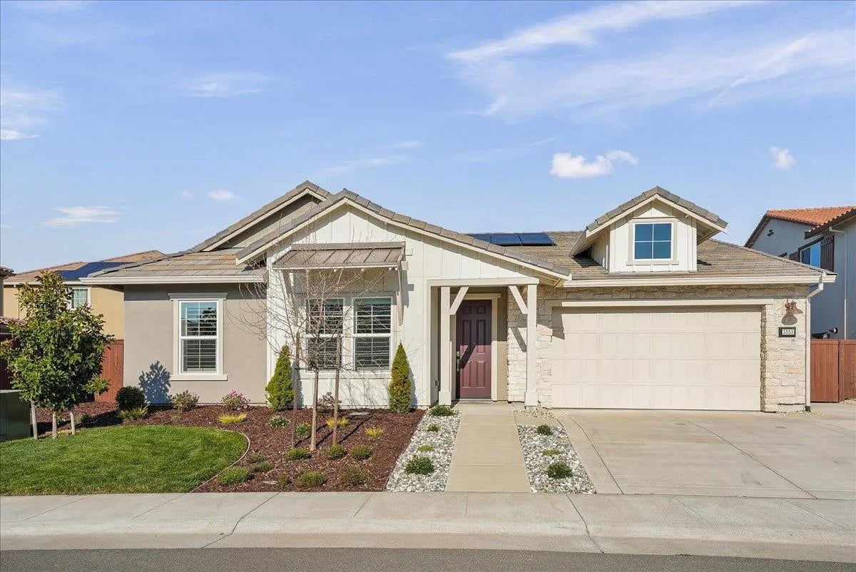 3553 Egret Dr