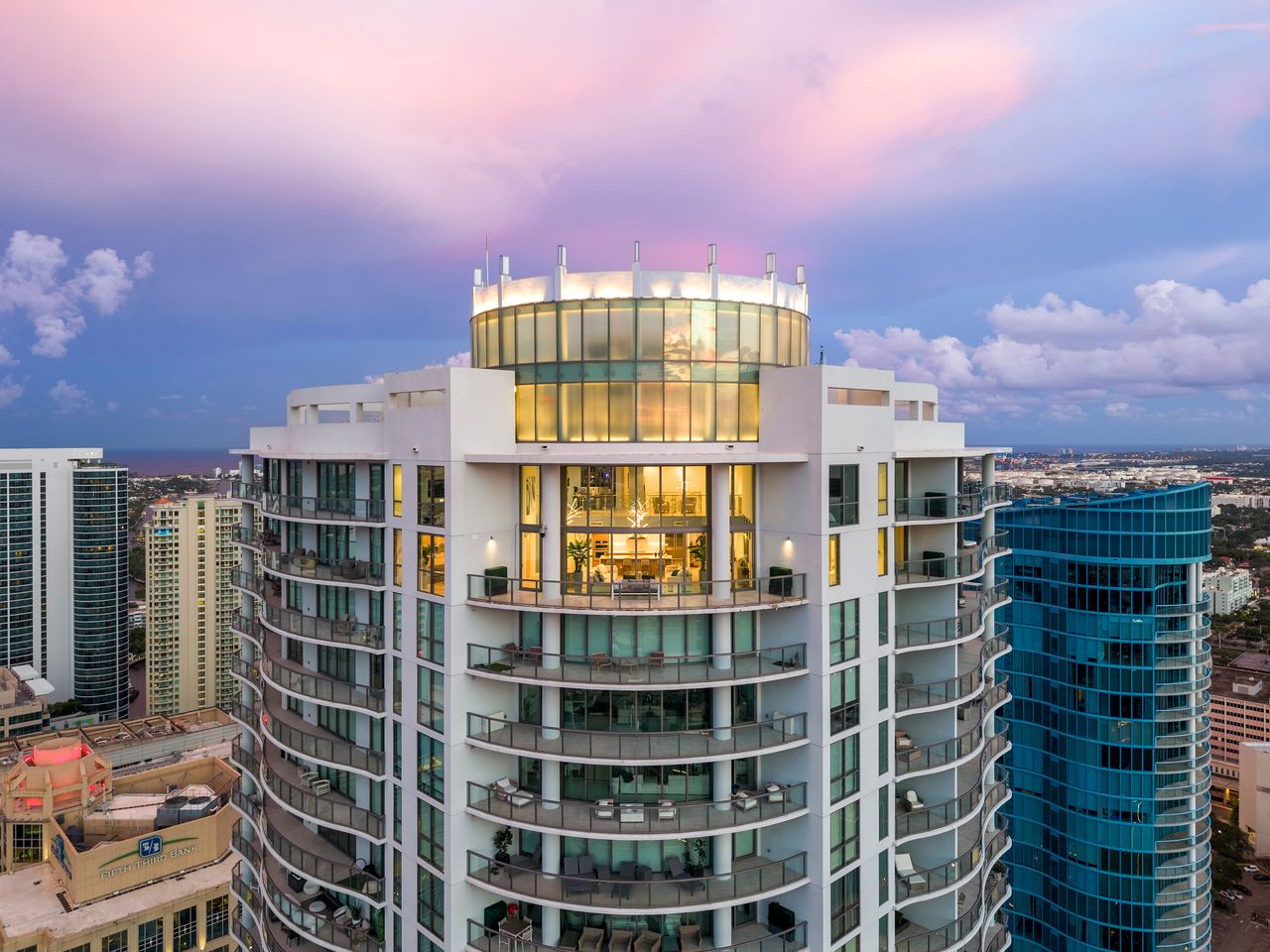 Exclusive Property Tour