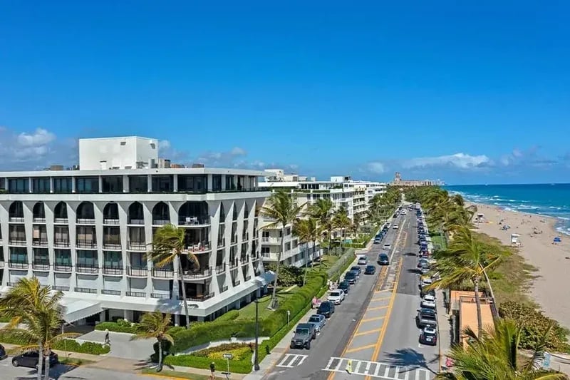 Dunster House Palm Beach