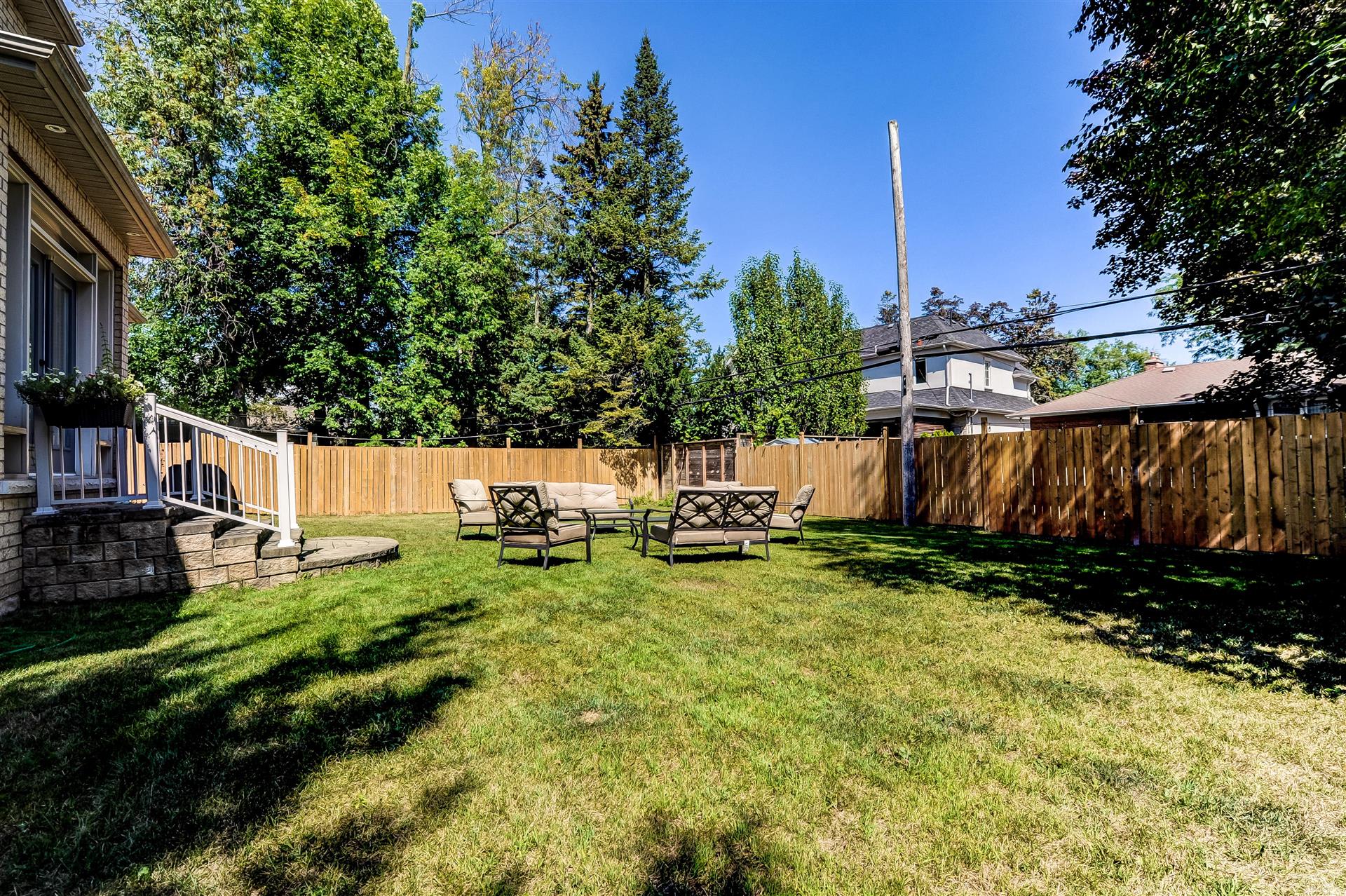5 Somerdale Sq
