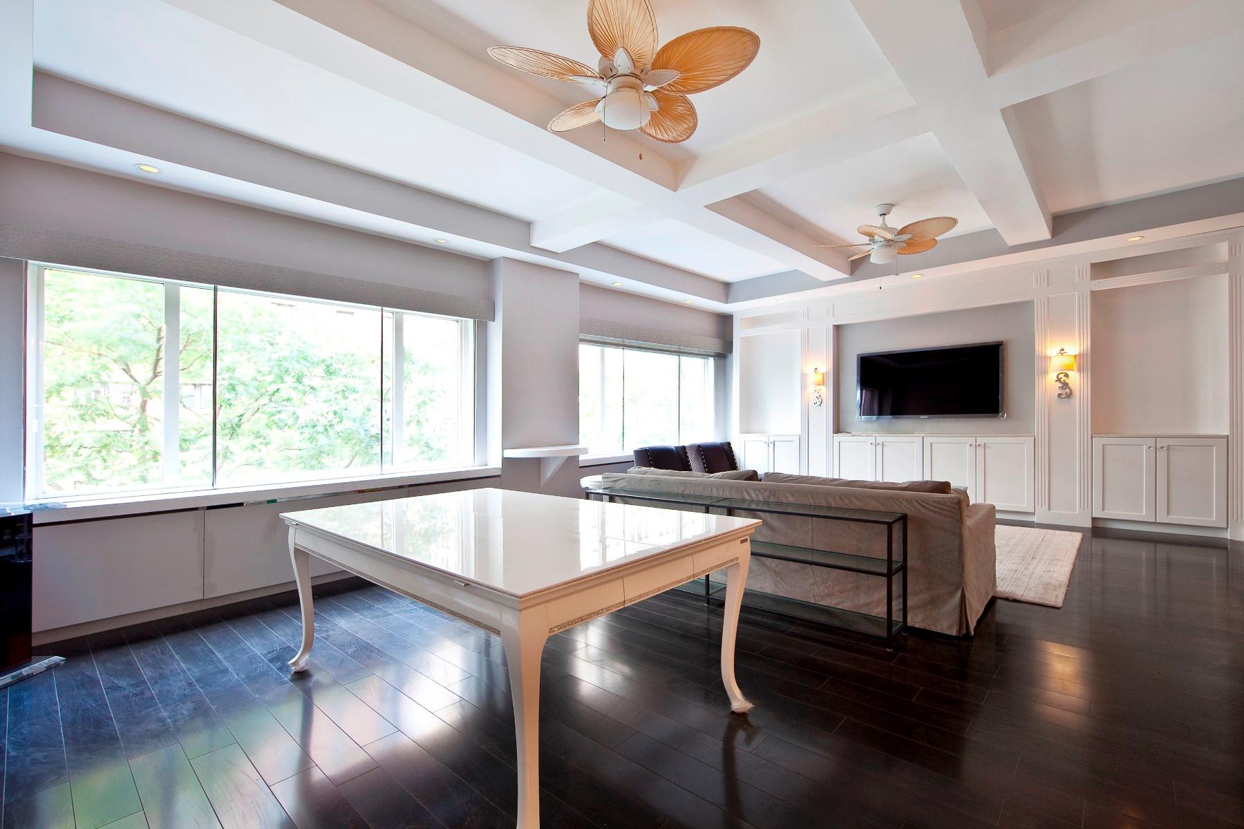  475 Park Avenue, #4B