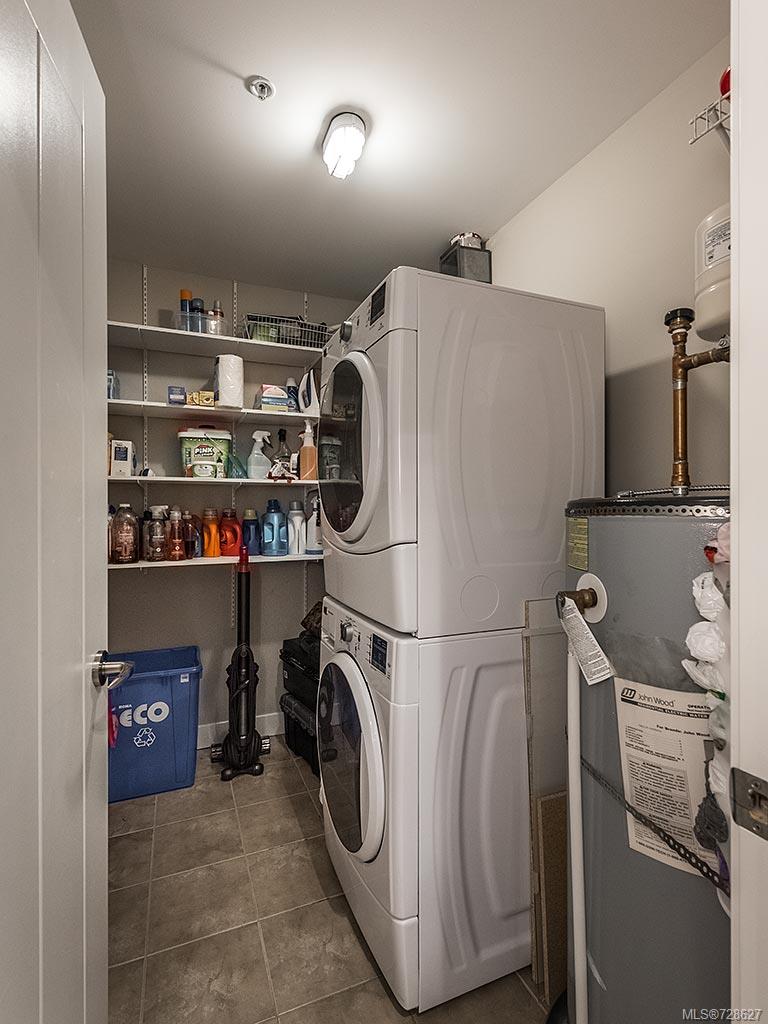 417-2655 Sooke Rd
