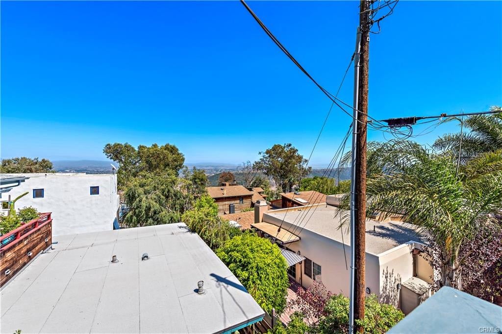 21572 Treetop Lane