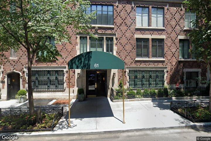 61 W 9th St, Unit 7E