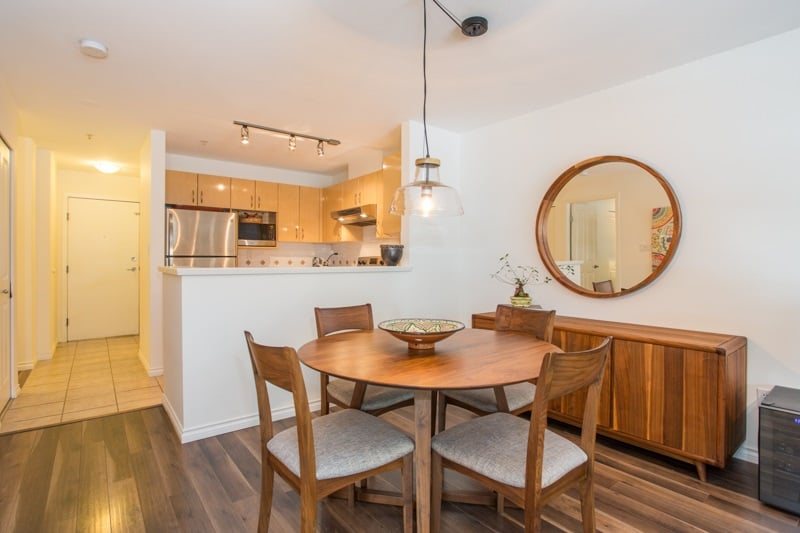 208-3083 W 4th Avenue, Vancouver
