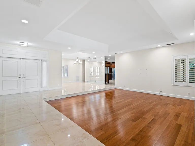 14 Alston Rd