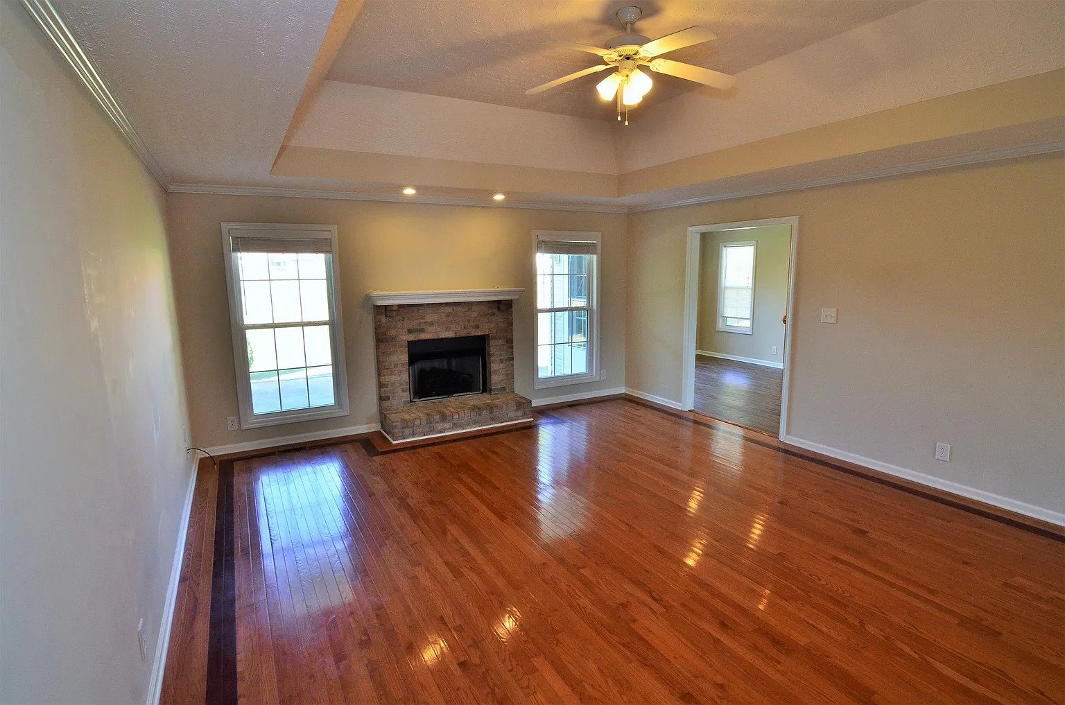 3419 Poplar Hl