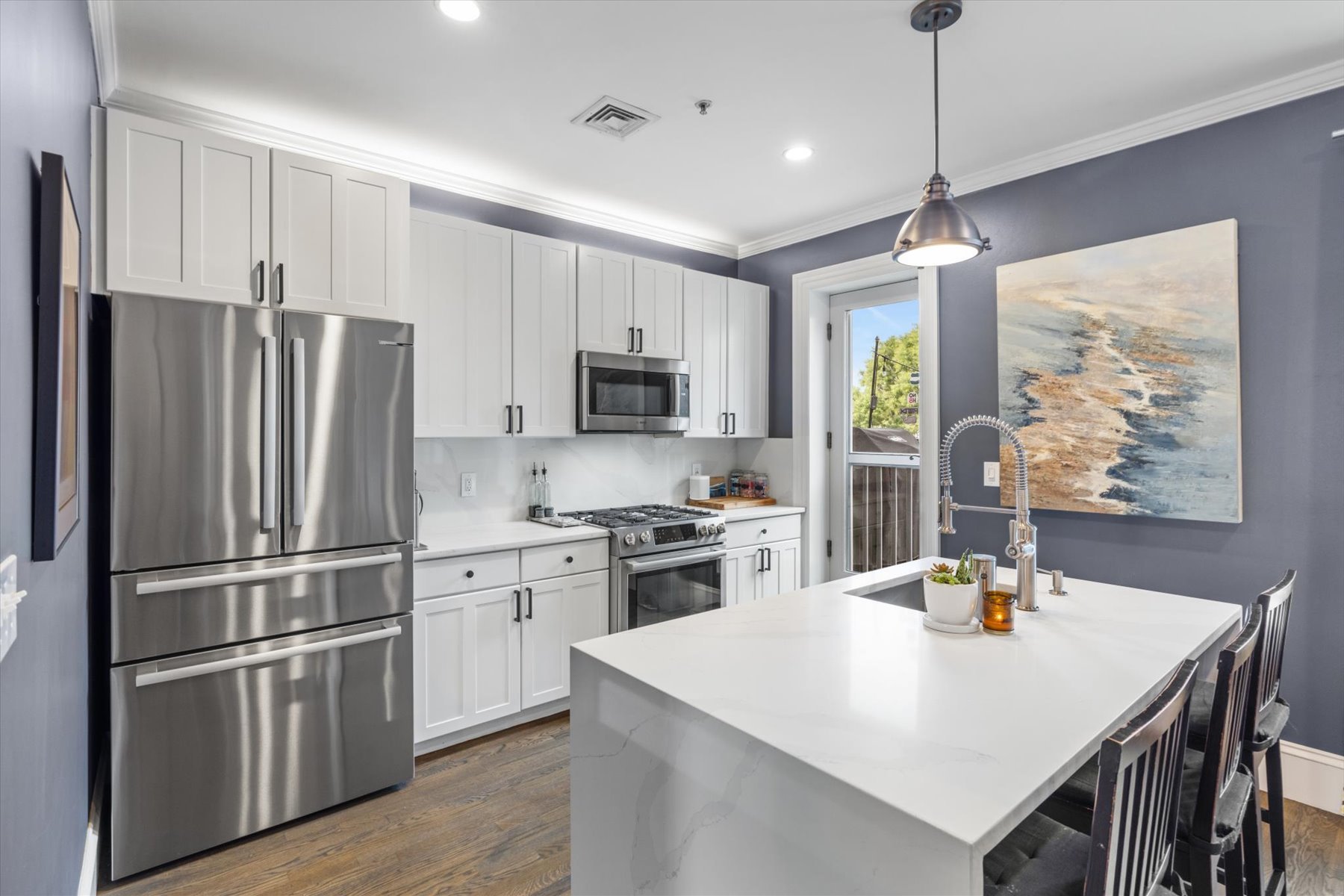 578 Massachusetts Ave Unit 3