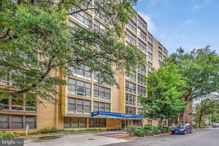 1260 21st St NW, #504