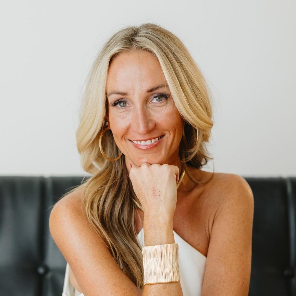 Rebecca Webb Fayetteville, AR Real Estate Agent Headshot