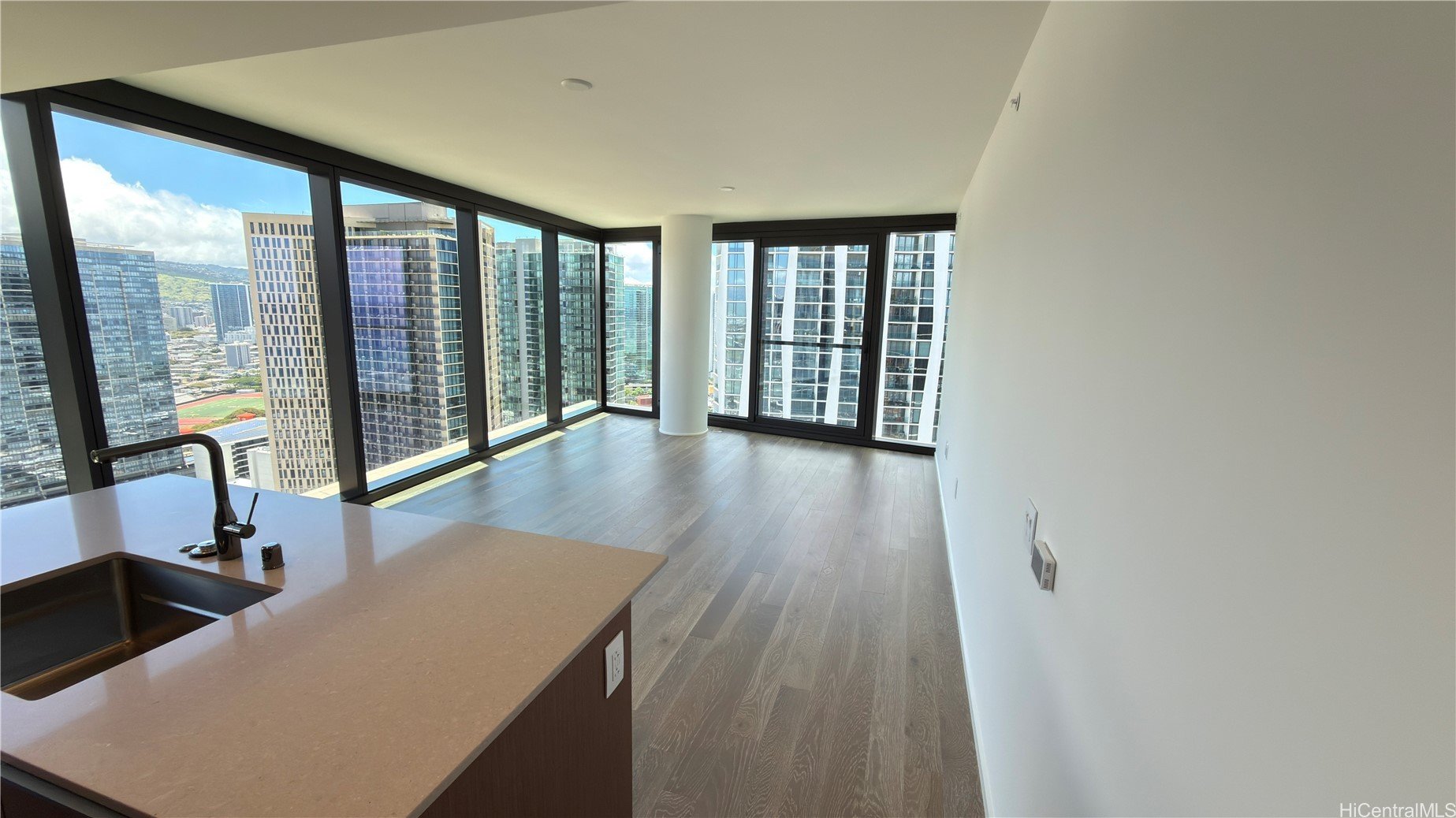 333 Ward Avenue #3510