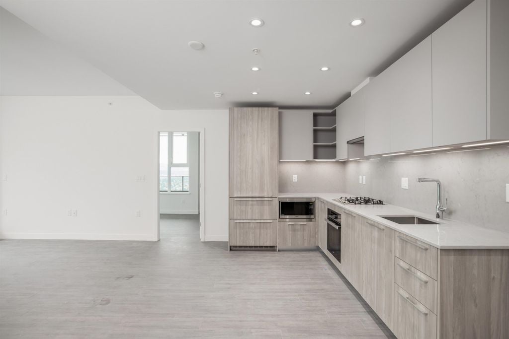 6699 Dunblane Ave, #2904