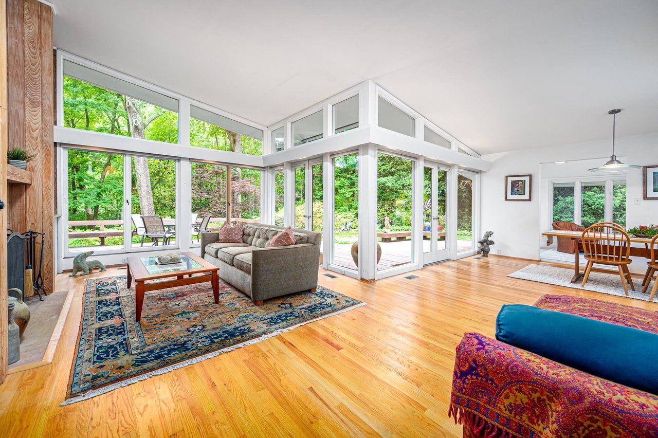 2 Bartram Dr
