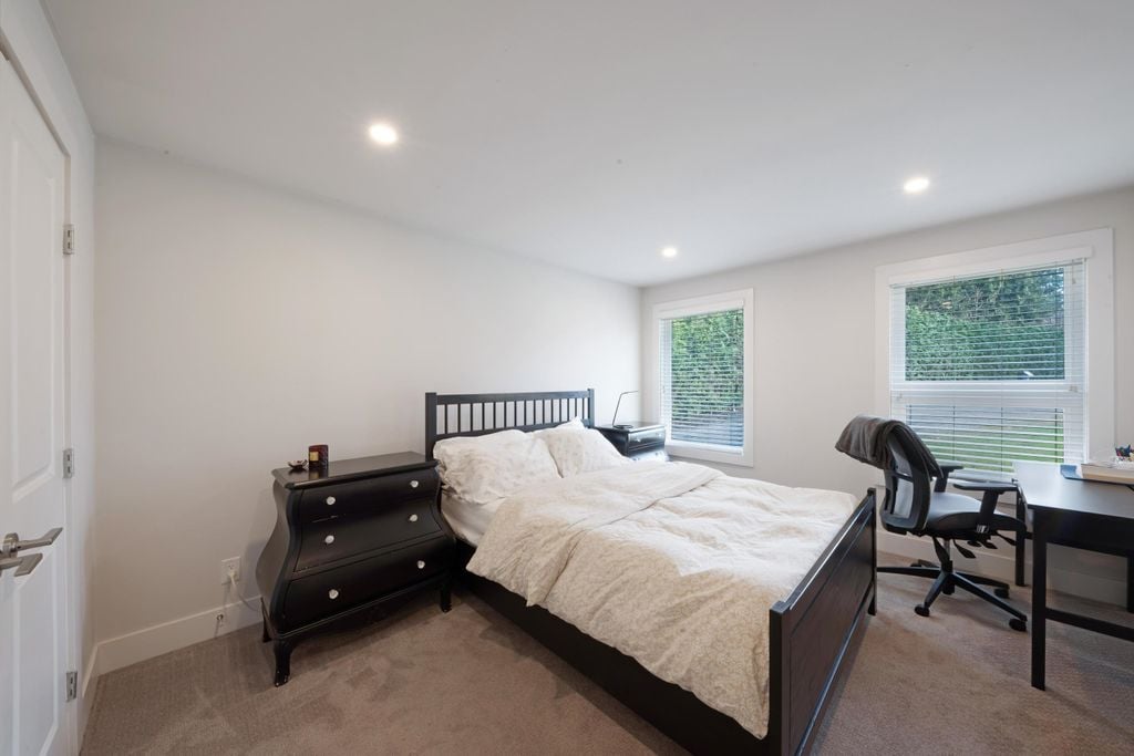 799 Grantham Pl