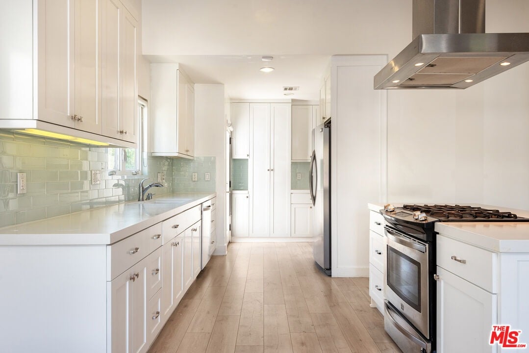 455 N La Jolla Ave