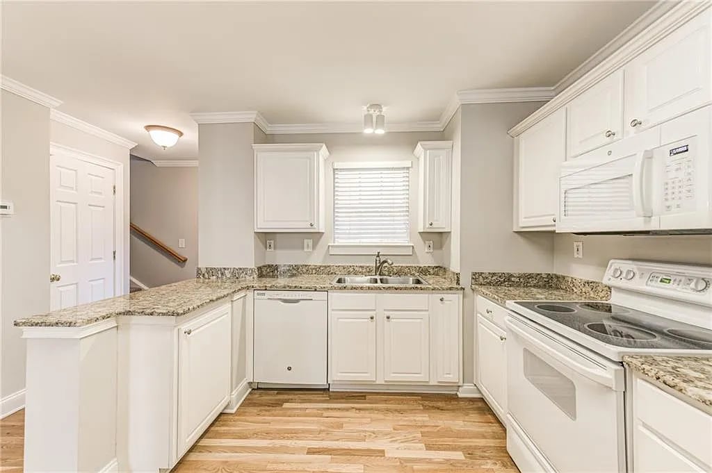 1103 Masons Creek Cir