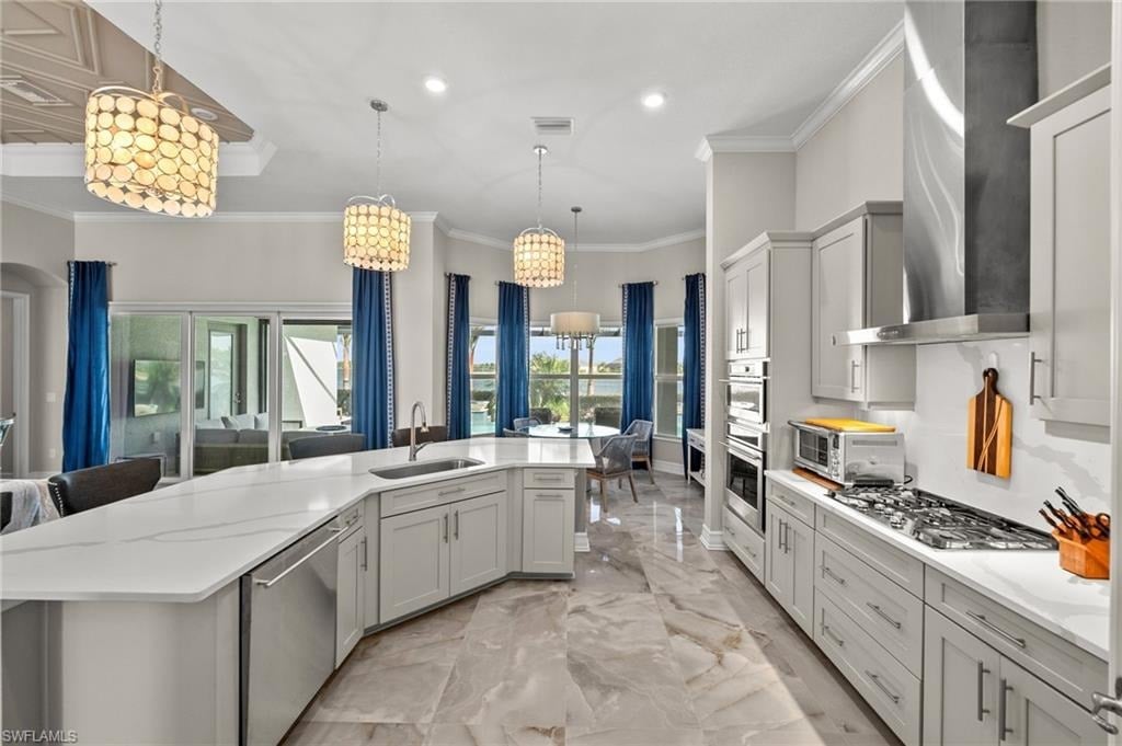 13448 Blue Bay Cir