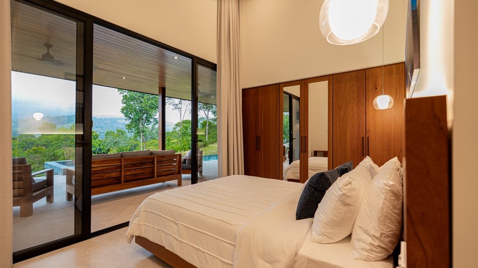 3 Bedroom Luxury Modern Tropical Home in Dominical