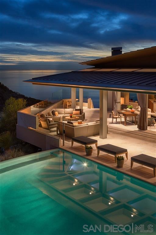 9828 La Jolla Farms Rd