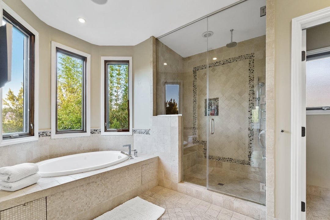 Valley Opulent