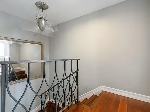 Spacious West Hollywood Townhome with 2 Beds, 3 Baths & Prime Location