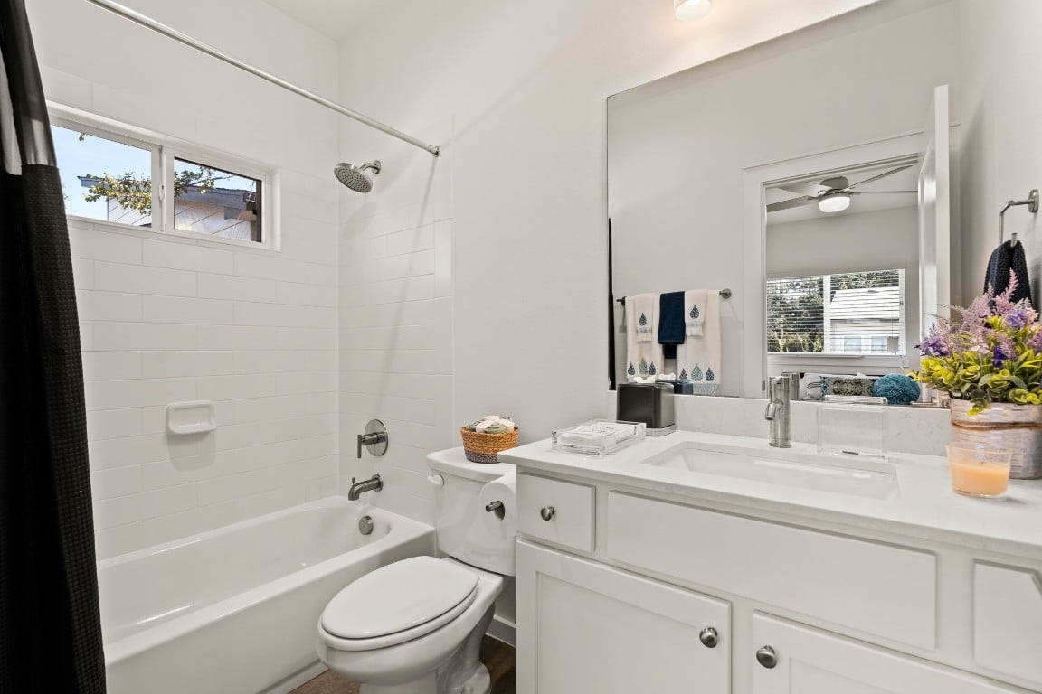 6800 Menchaca Rd, #30