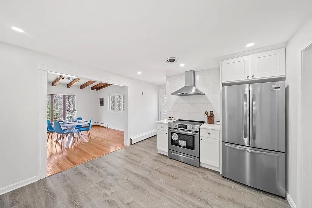 343 W St