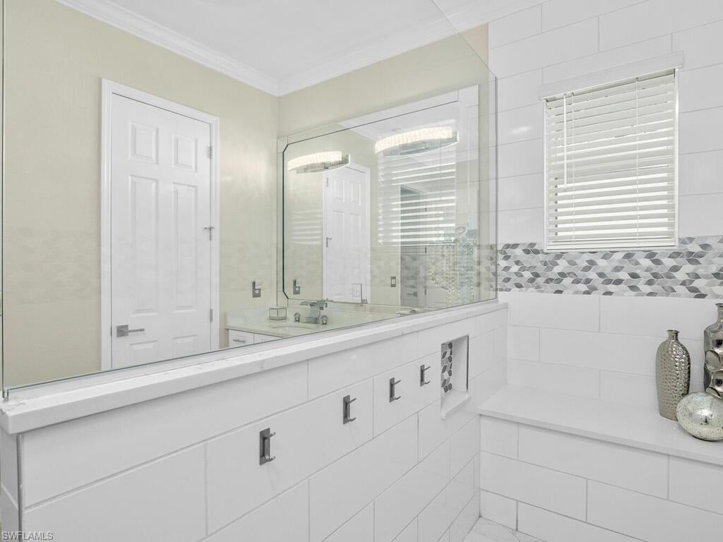 13488 Blue Bay Cir