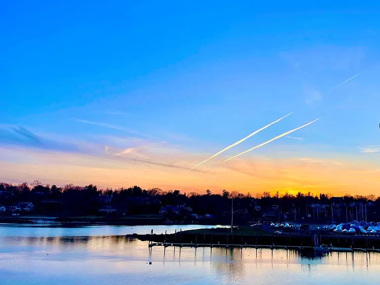 636 Steamboat Rd #3D