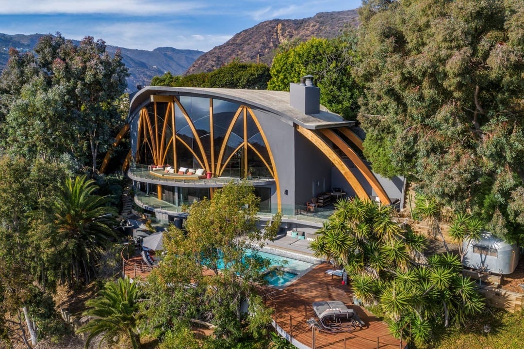 Valley Chateau