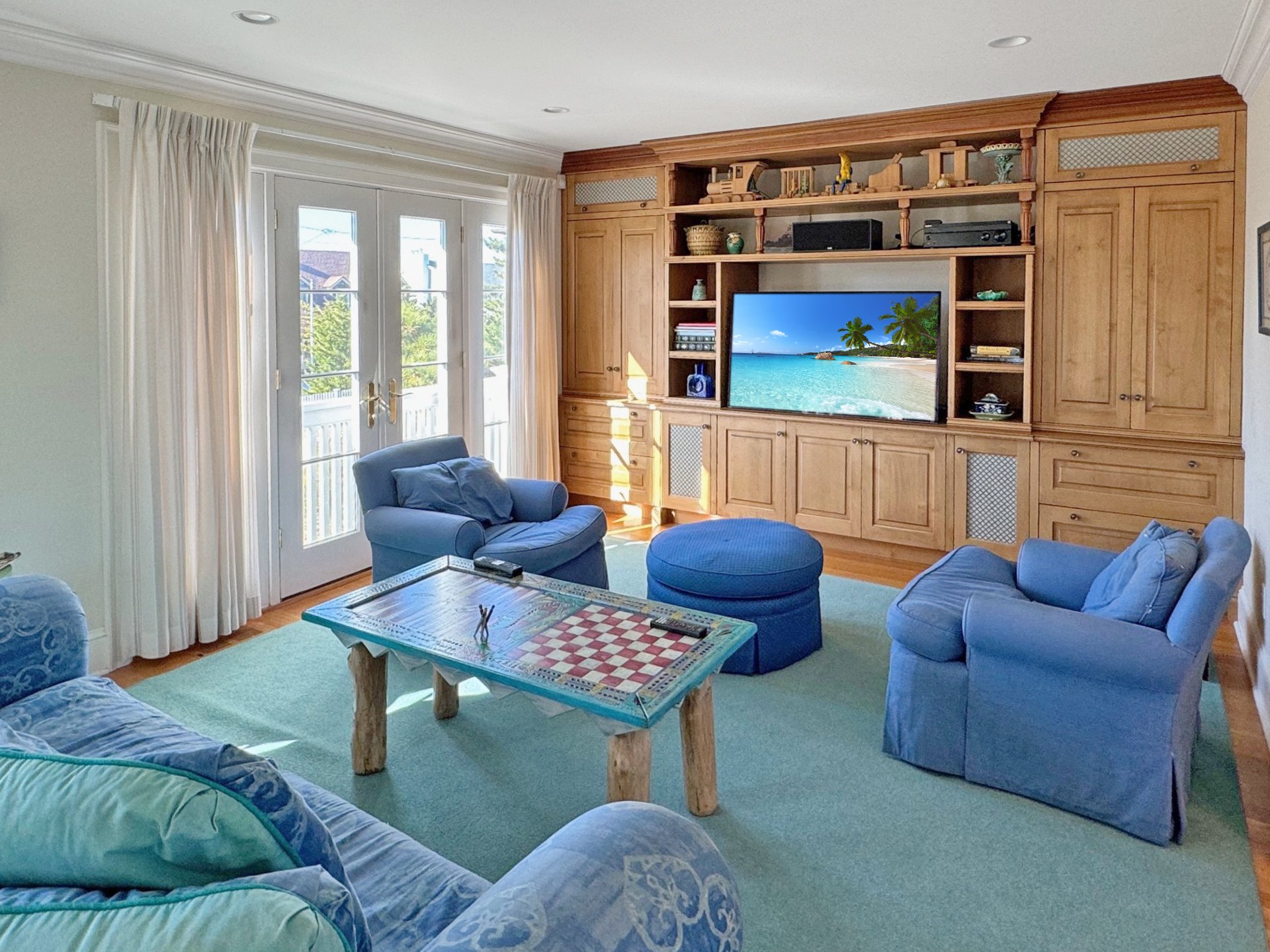 Oceanfront Summer Escape on East Avenue