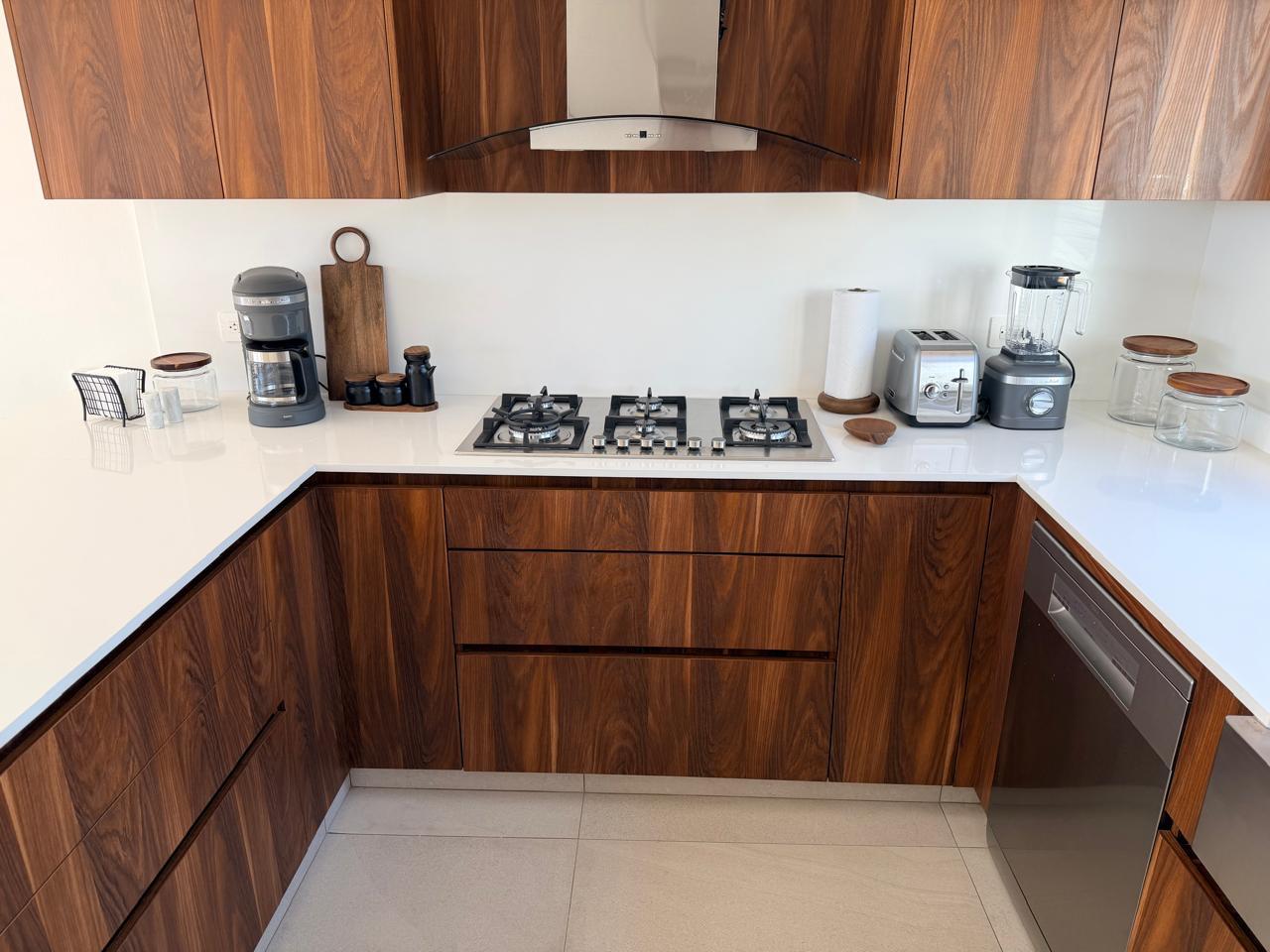 5 Bedroom, Single Family Home, La Cañada Casa A 