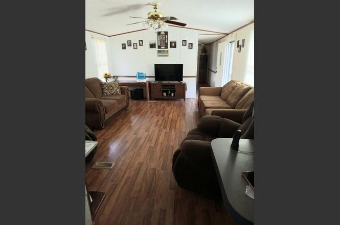 144 Hiawatha Dr