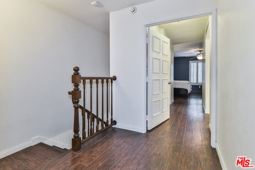 18100 Burbank Blvd Unit 19