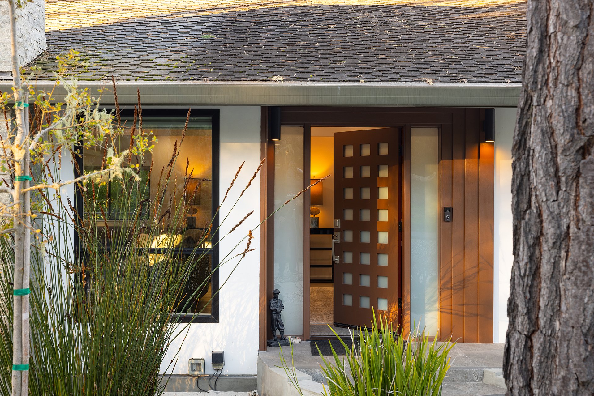 Modern Pebble Beach Living 