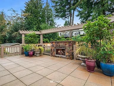 10057 NE 30th Pl