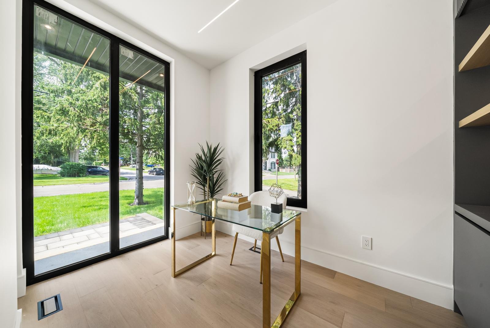 1209 Canterbury Rd