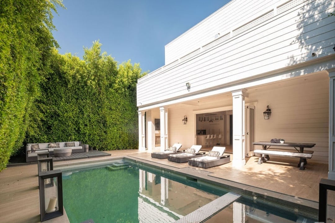 Highcliff Vista, N Stanley Ave, 90036