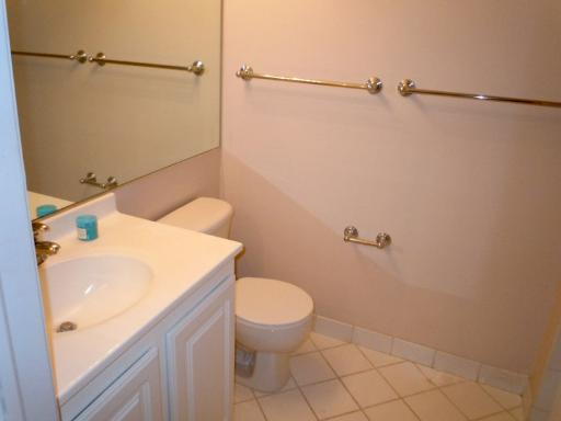 345 N LA SALLE Drive Unit: 209
