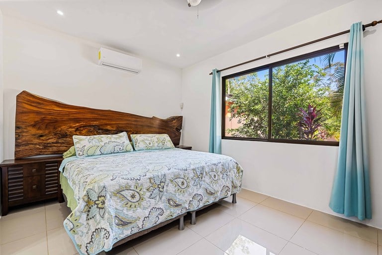 Casa Miel