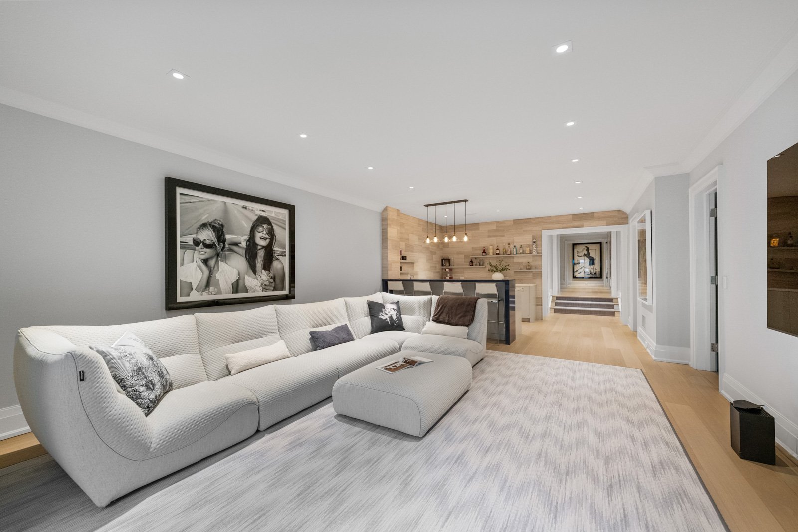 221 Dunvegan Road