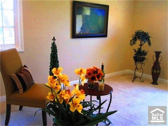 2229 S LAURA LINDA Ln