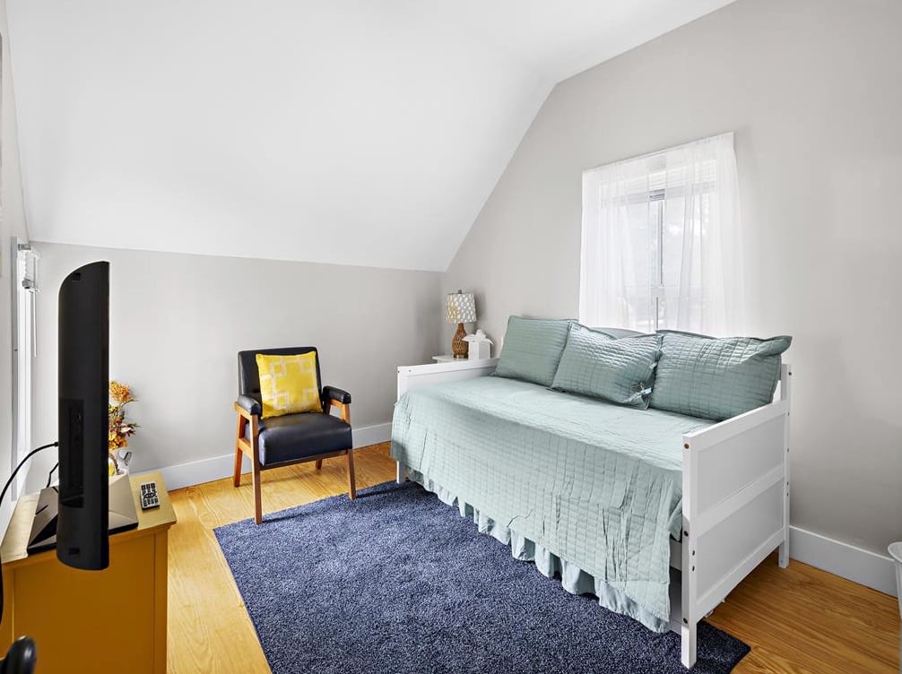 77 Pennacook Ave