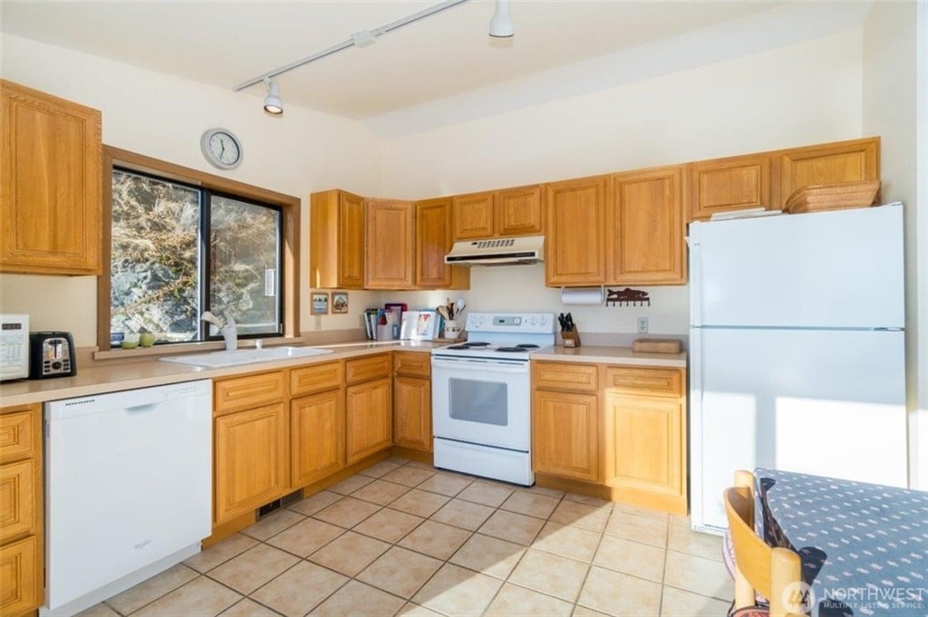 152 Spader Bay Rd