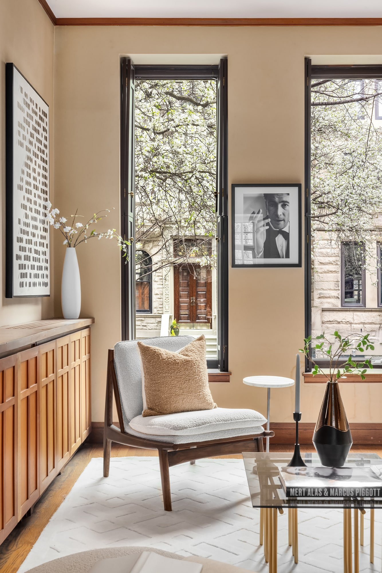 313 West 102nd Street, Townhouse
