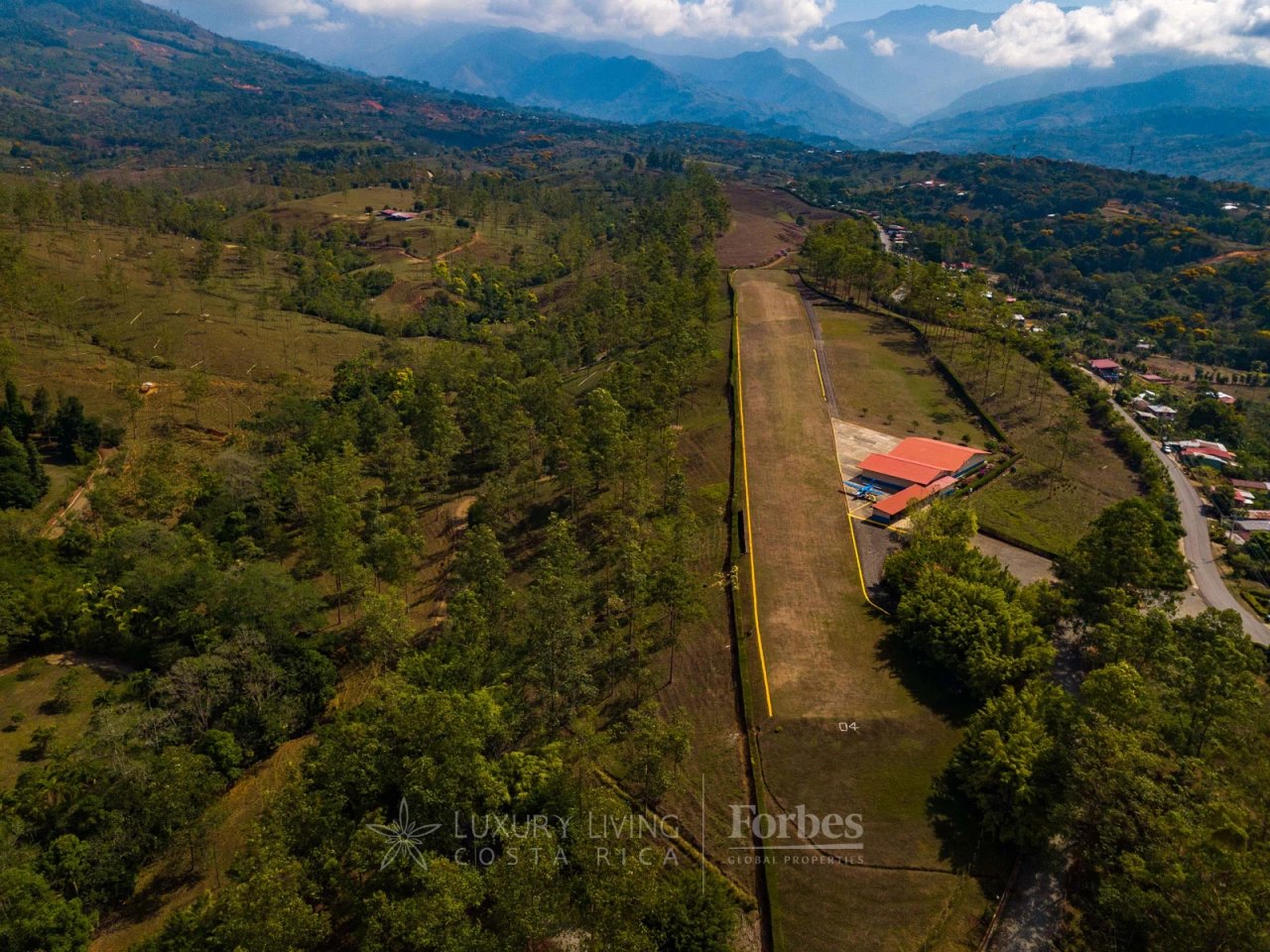 19136 - Architectural Hacienda Style Mansion