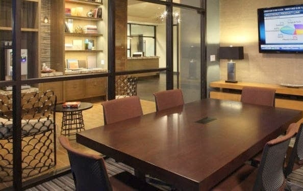 Park Lane Seaport Apartments